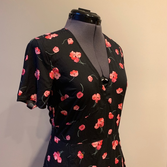 NWT Gap dress with sweet floral print - Picture 1 of 10